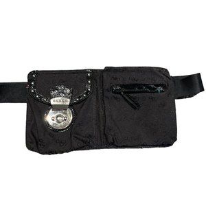 GUESS Belt Bag Y2K Magnetic Closure 2 Zippered Pockets Fits up to 27" Waist